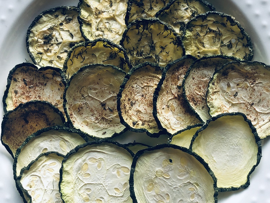 Dehydrated Zucchini Chips 3 Ways: Salt, Spice, Dill Pickle